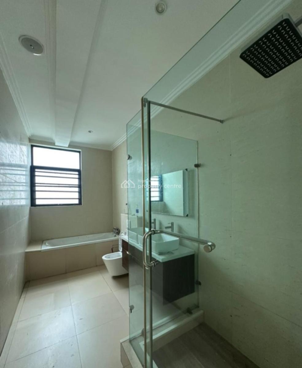 Serviced with 24/7 Power Supply 4 Bedroom En-suite with an Open Fitted, Ikoyi, Lagos, House for Rent