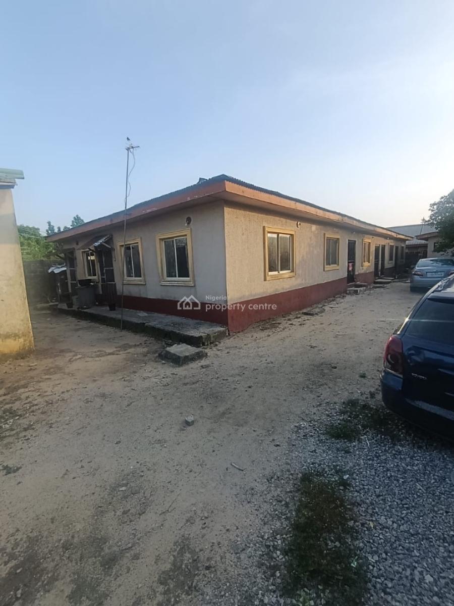 a Bungalow of 4units of Mini Flat and 2units of Room Self Contain, Bogije ,ibeju ,lekki ,lagos , Nigeria, Bogije, Ibeju Lekki, Lagos, Block of Flats for Sale