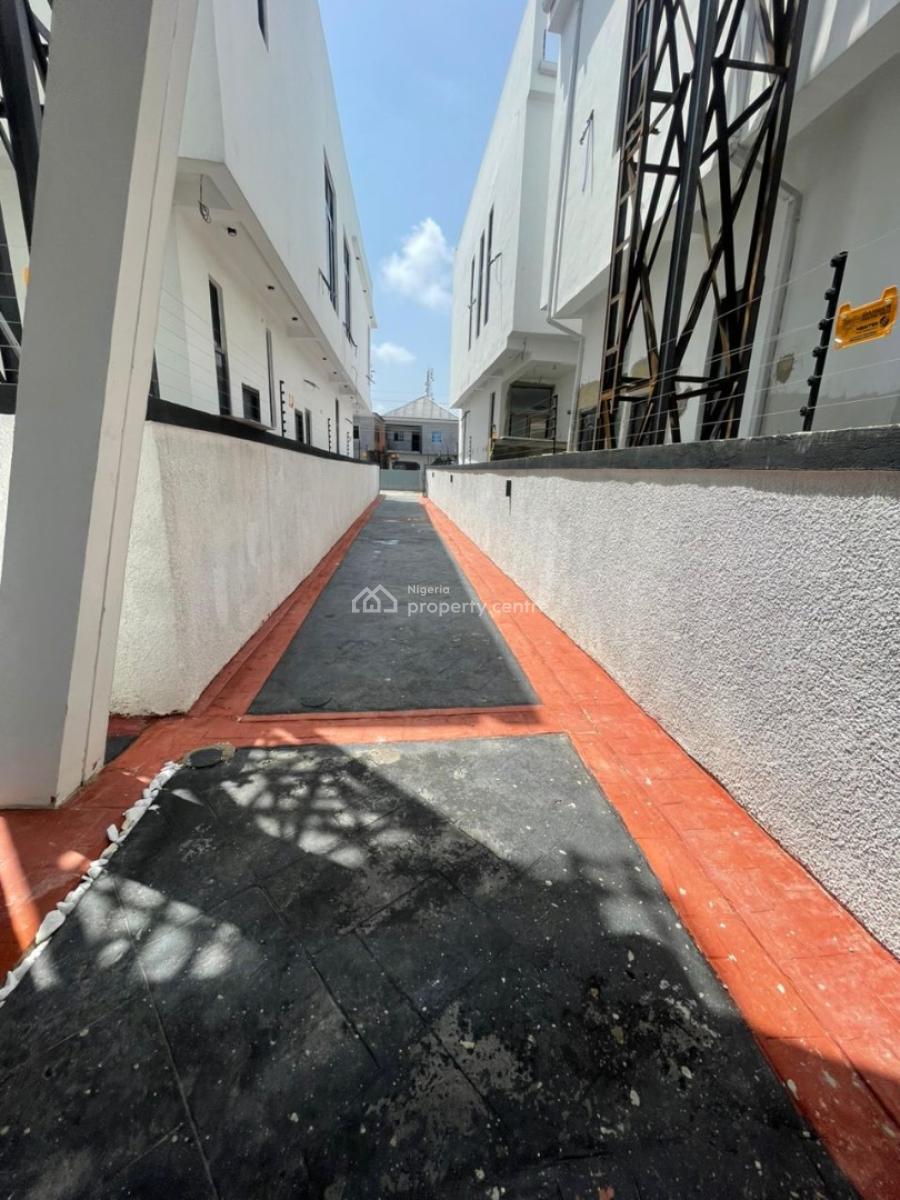 Luxury 3 Bedroom Fully  Detached Duplex with a Bq, Ikota, Lekki, Lagos, Detached Duplex for Sale