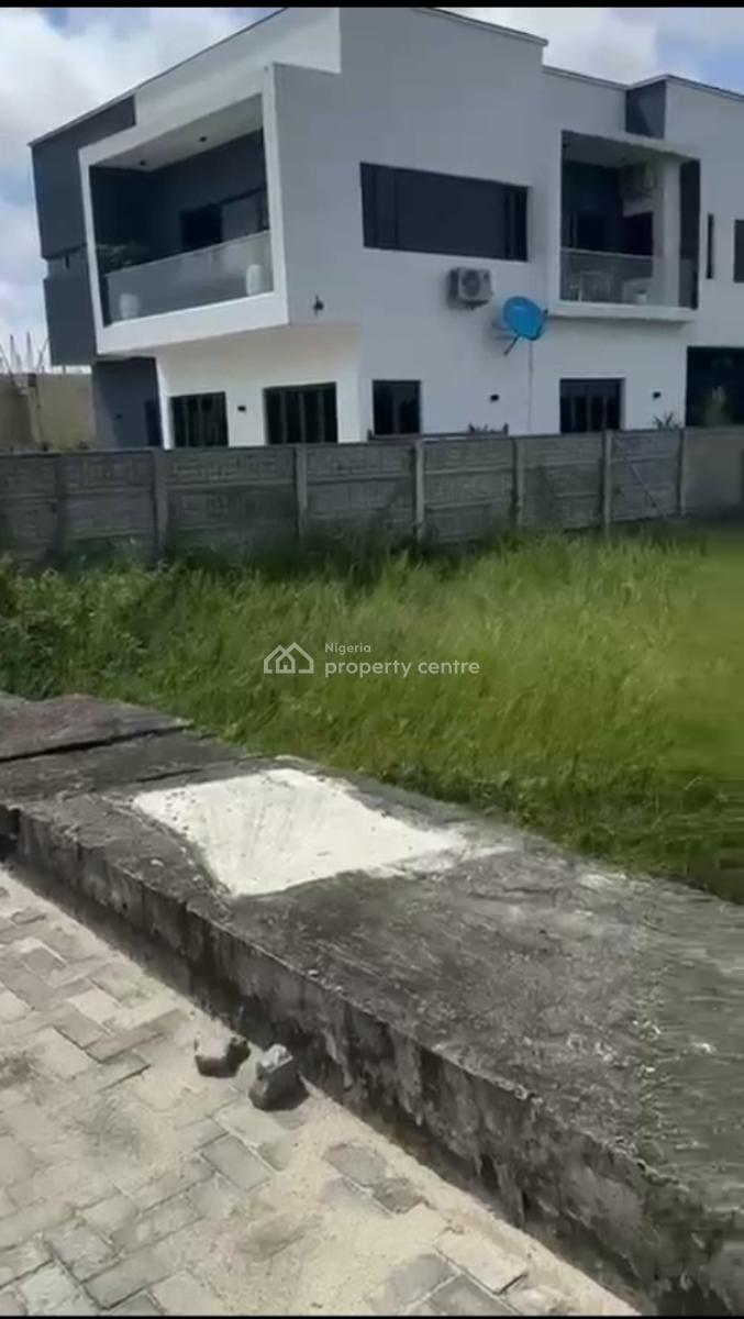 600sqm Land at The Prestigious Pennek Estate Ogombo, The Prestigious Pennek Esytate Ogombo, Sangotedo, Ajah, Lagos, Mixed-use Land for Sale