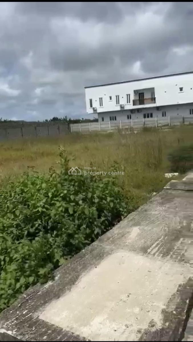 600sqm Land at The Prestigious Pennek Estate Ogombo, The Prestigious Pennek Esytate Ogombo, Sangotedo, Ajah, Lagos, Mixed-use Land for Sale