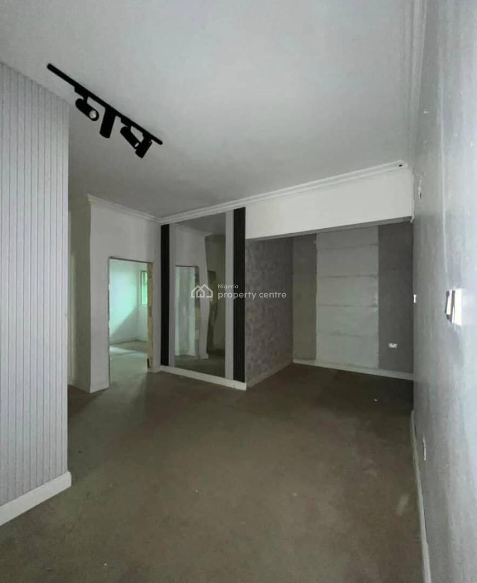Commercial 4bedroom Detached Duplex with Bq, Lekki Phase 1, Lekki, Lagos, Commercial Property for Rent