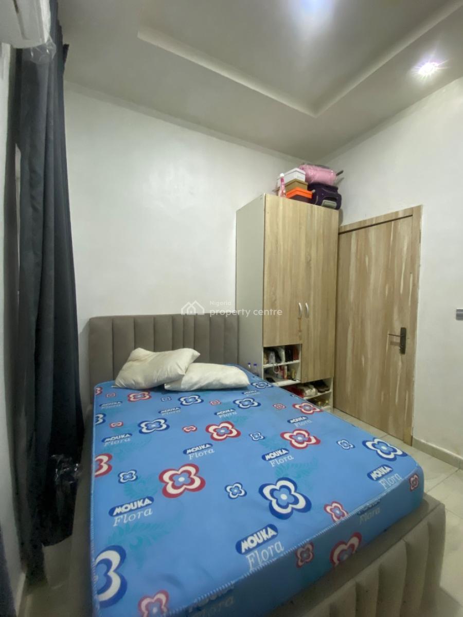 Single Room Downstairs with Open Parlor and Shared Kitchen, Orchid Road, Lekki, Lagos, Self Contain (single Rooms) for Rent