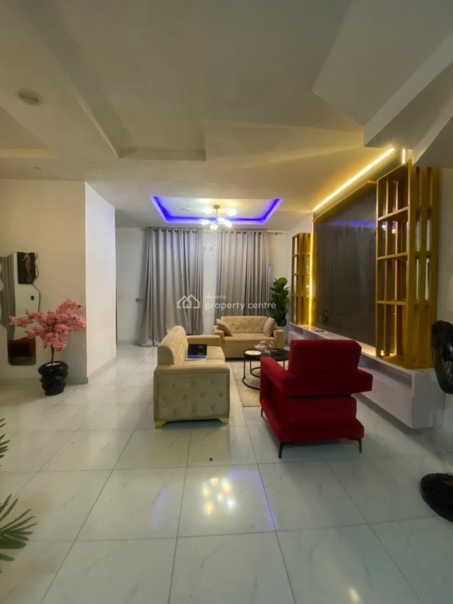 Single Room Downstairs with Open Parlor and Shared Kitchen, Orchid Road, Lekki, Lagos, Self Contain (single Rooms) for Rent
