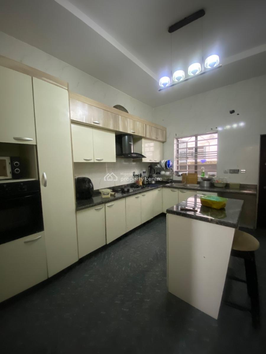 Single Room Downstairs with Open Parlor and Shared Kitchen, Orchid Road, Lekki, Lagos, Self Contain (single Rooms) for Rent