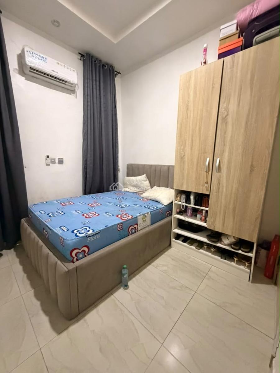 Single Room Downstairs with Open Parlor and Shared Kitchen( Female), Orchid Road, Lekki, Lagos, Self Contain (single Rooms) for Rent