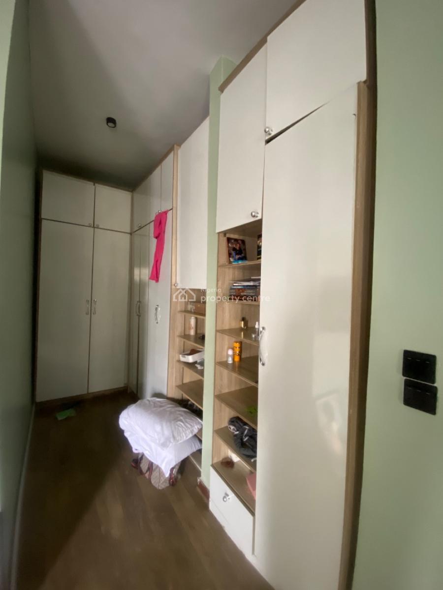 Master Bed with Mini Palor Space, Orchid Road Royal Pine Estate, Lekki, Lagos, Flat / Apartment for Rent