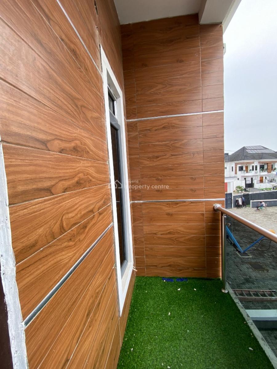 Masters Bed with Mini Parlor Space, Orchid Road Riverstone Estate, Lekki, Lagos, Flat / Apartment for Rent