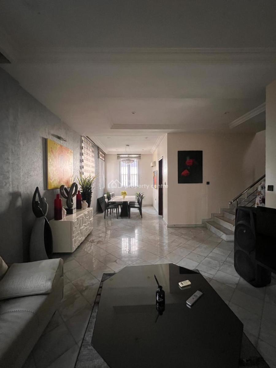 3 Bedroom Semi-detached Duplex with Bq in a Secured Estate, 3 Bedroom Semi-detached Duplex with Bq in a Secured Estate, Ikoyi, Lagos, Semi-detached Duplex for Rent