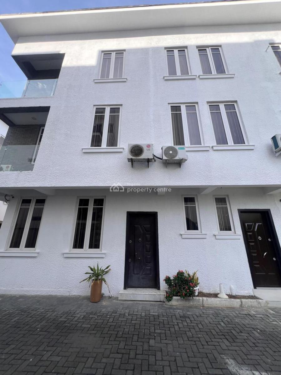 3 Bedroom Semi-detached Duplex with Bq in a Secured Estate, 3 Bedroom Semi-detached Duplex with Bq in a Secured Estate, Ikoyi, Lagos, Semi-detached Duplex for Rent