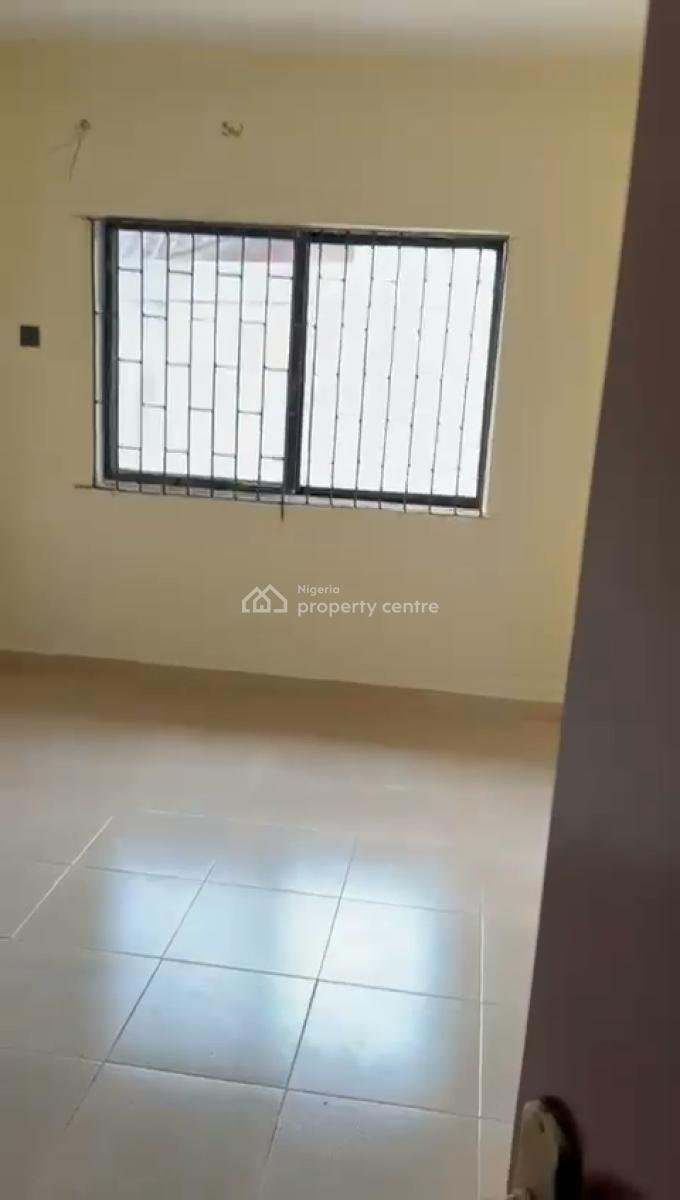 Splendid 2 Bedroom Apartment (upstair), Off Allen Avenue, Allen, Ikeja, Lagos, Flat / Apartment for Rent