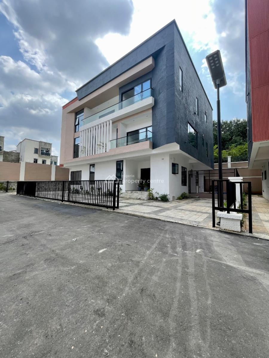 Chic 6 Bedroom Residence, Diplomatic Zone, Katampe Extension, Katampe, Abuja, Detached Duplex for Sale