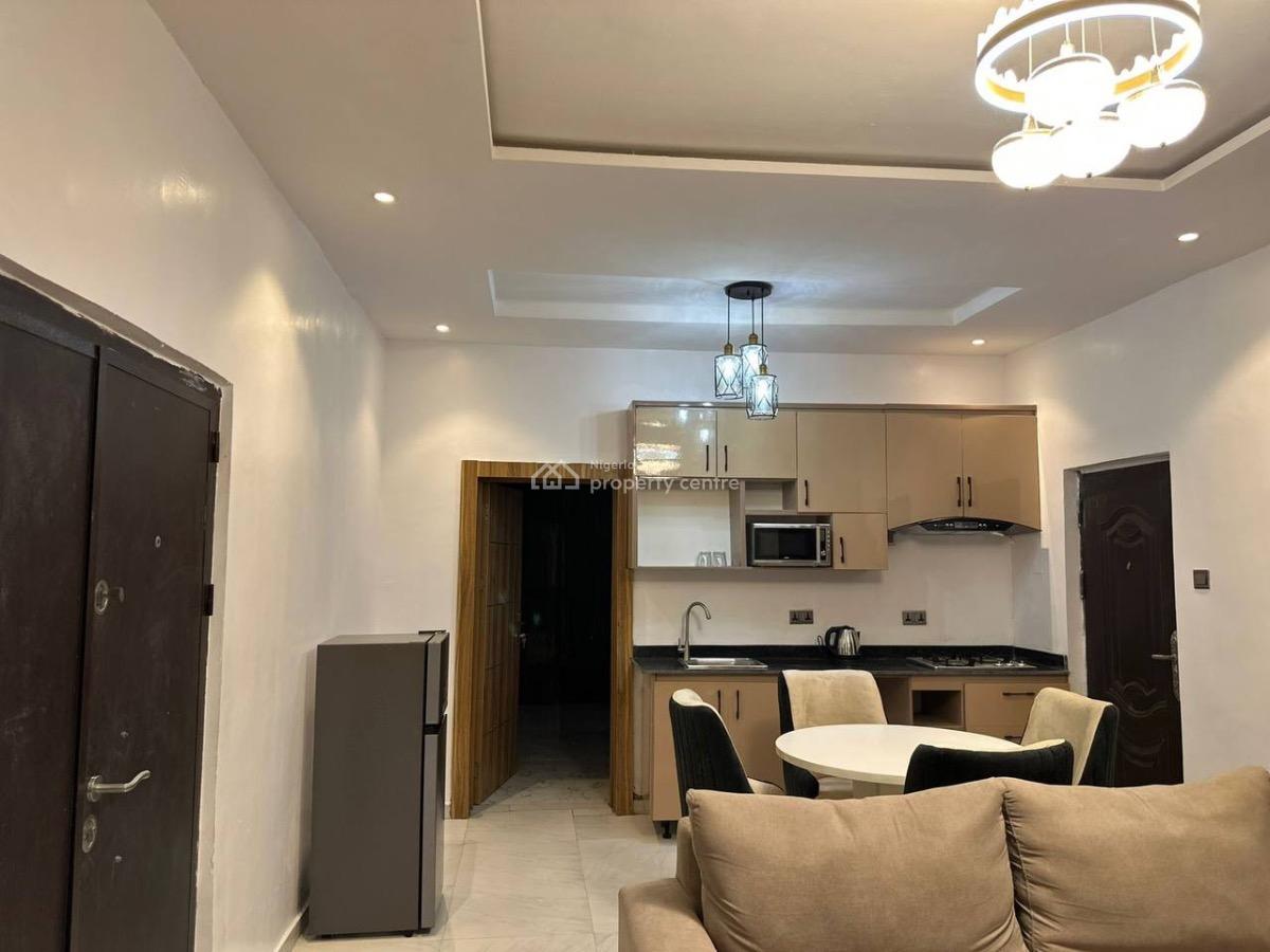 Newly Luxury 1 Bedroom Apartment with Ps5 & Snooker Netflix/prime, Lekki Phase 1, Lekki, Lagos, Flat / Apartment Short Let