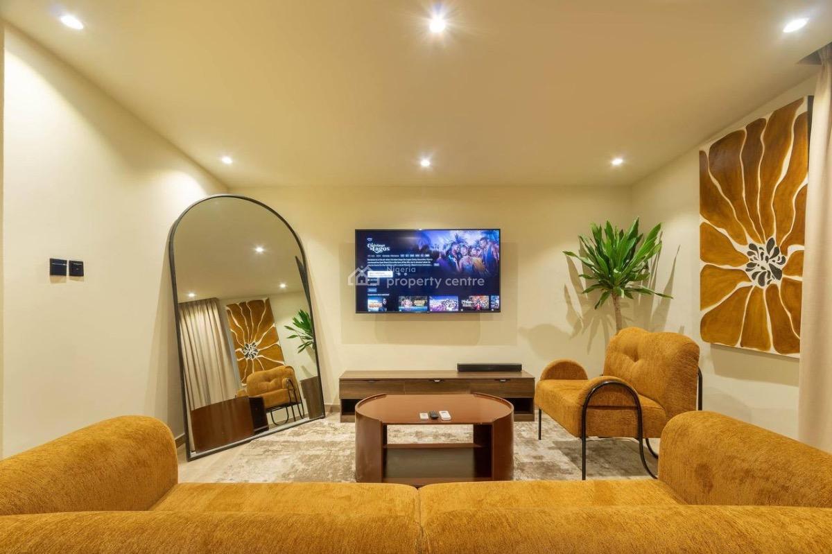 Newly Luxury 2 Bedroom Apartment with Ps5 & Snooker Netflix/prime, Lekki Phase 1, Lekki, Lagos, Flat / Apartment Short Let