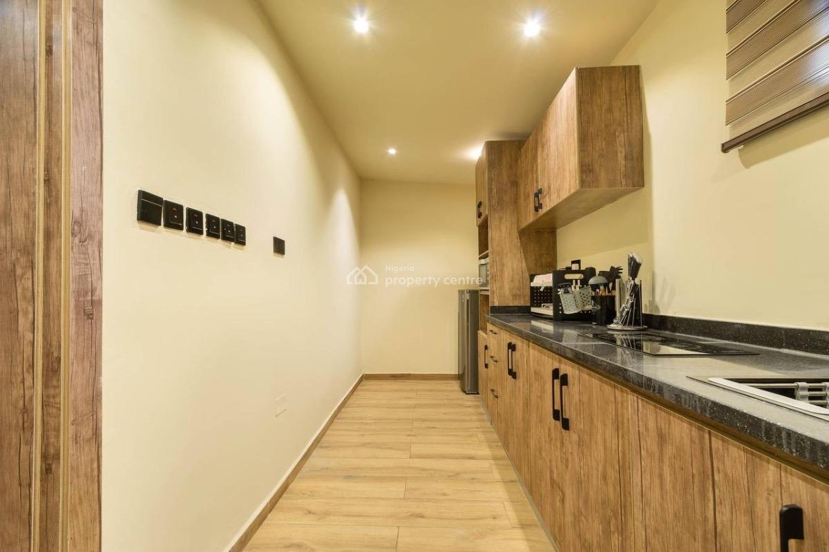 Newly Luxury 2 Bedroom Apartment with Ps5 & Snooker Netflix/prime, Lekki Phase 1, Lekki, Lagos, Flat / Apartment Short Let
