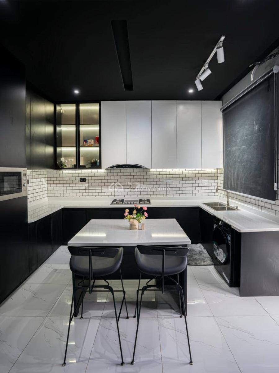 Newly Luxury 2 Bedroom Apartment with Ps5 & Snooker Netflix/prime, Lekki Phase 1, Lekki, Lagos, Flat / Apartment Short Let