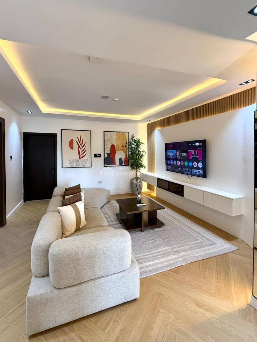 3 Bedroom Apartment with Ps5, Swimming Pool,air Hockey, 24/7 Security, Lekki Phase 1, Lekki, Lagos, Flat / Apartment Short Let