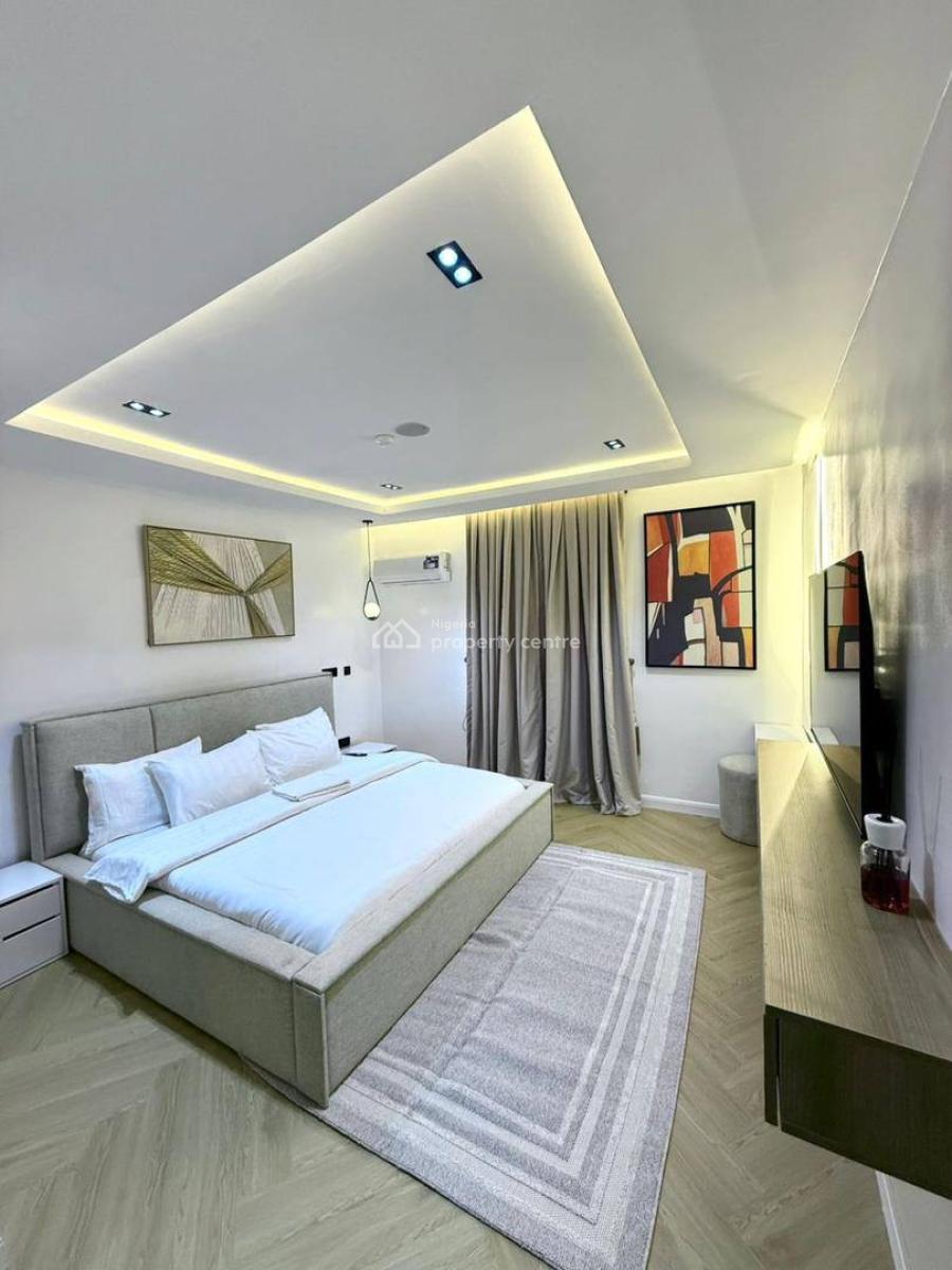 3 Bedroom Apartment with Ps5, Swimming Pool,air Hockey, 24/7 Security, Lekki Phase 1, Lekki, Lagos, Flat / Apartment Short Let