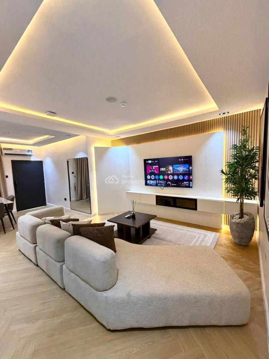 3 Bedroom Apartment with Ps5, Swimming Pool,air Hockey, 24/7 Security, Lekki Phase 1, Lekki, Lagos, Flat / Apartment Short Let