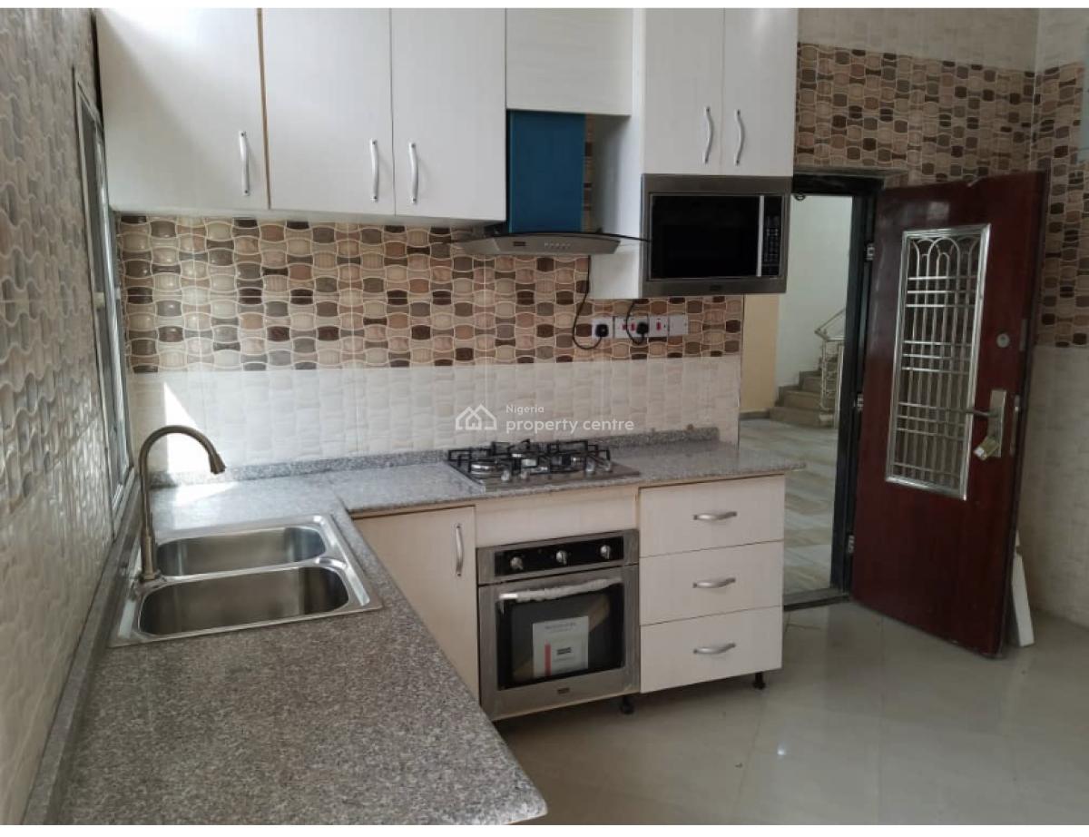 Elegant 4-bedroom Terrence Home with Excellent Facilities, Ahmadu Bello, Victoria Island (vi), Lagos, Terraced Duplex for Rent