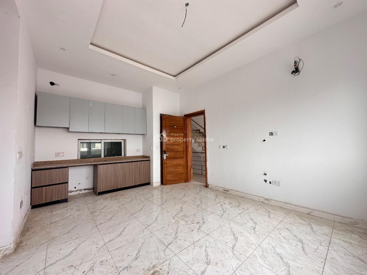 2 Bedroom Apartment Available, Ilasan, Lekki, Lagos, Flat / Apartment for Rent