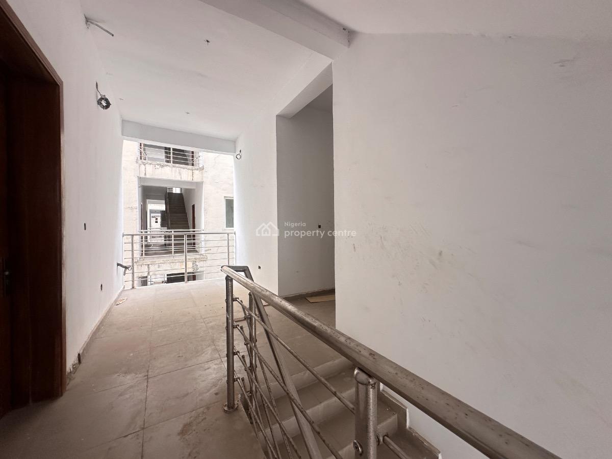 2 Bedroom Apartment Available, Ilasan, Lekki, Lagos, Flat / Apartment for Rent