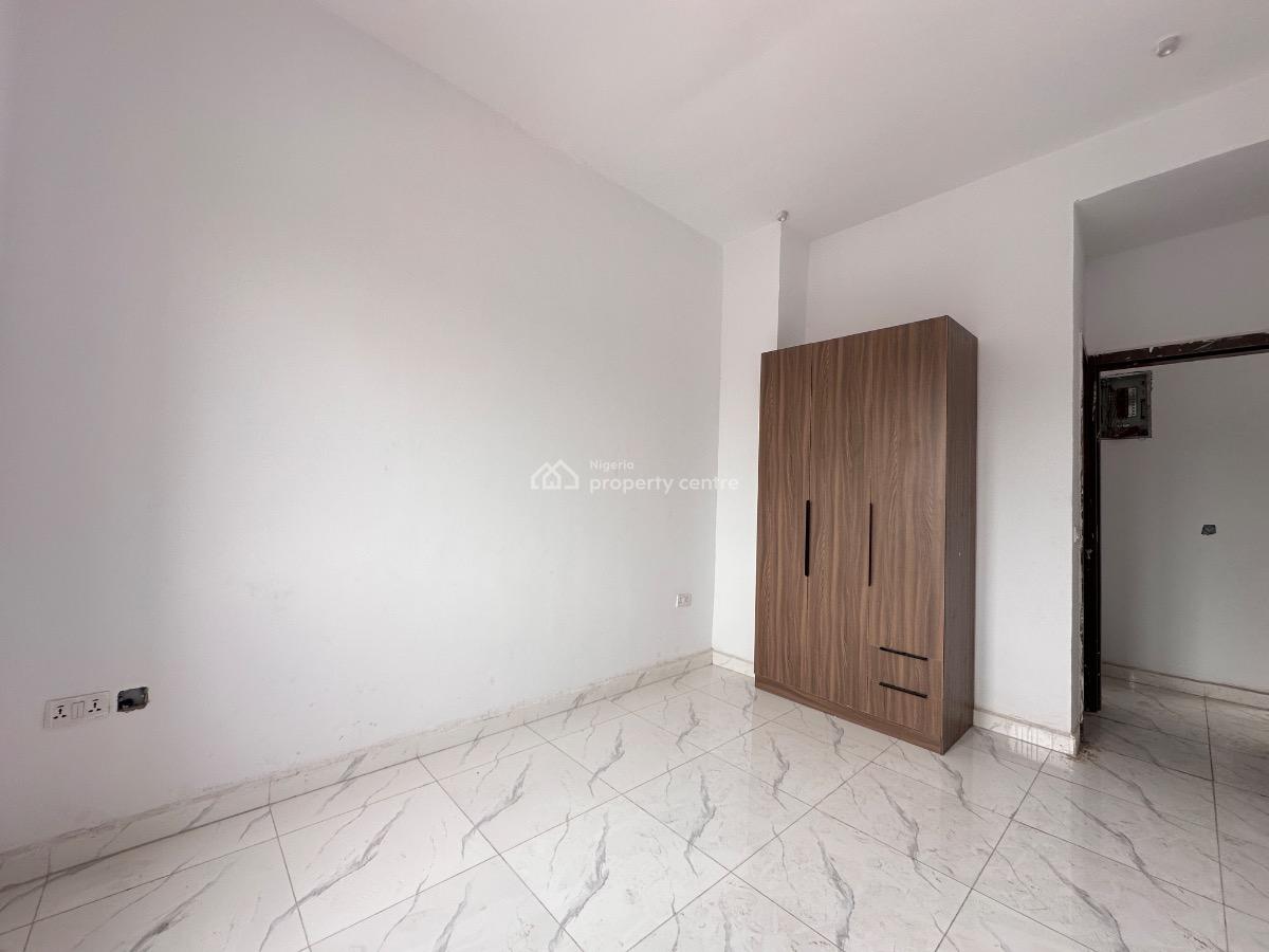 2 Bedroom Apartment Available, Ilasan, Lekki, Lagos, Flat / Apartment for Rent