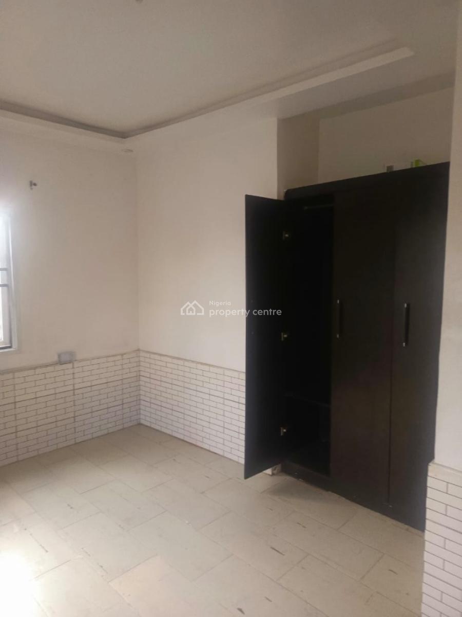 Renovated 3bed Flat Close to The Road in a Gated Estate, Owode Langbasa Axis, Ajah, Lagos, Flat / Apartment for Rent