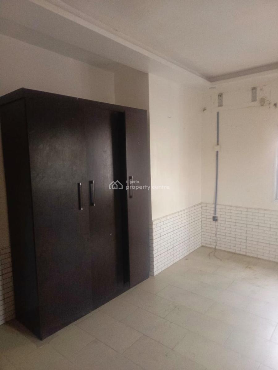 Renovated 3bed Flat Close to The Road in a Gated Estate, Owode Langbasa Axis, Ajah, Lagos, Flat / Apartment for Rent