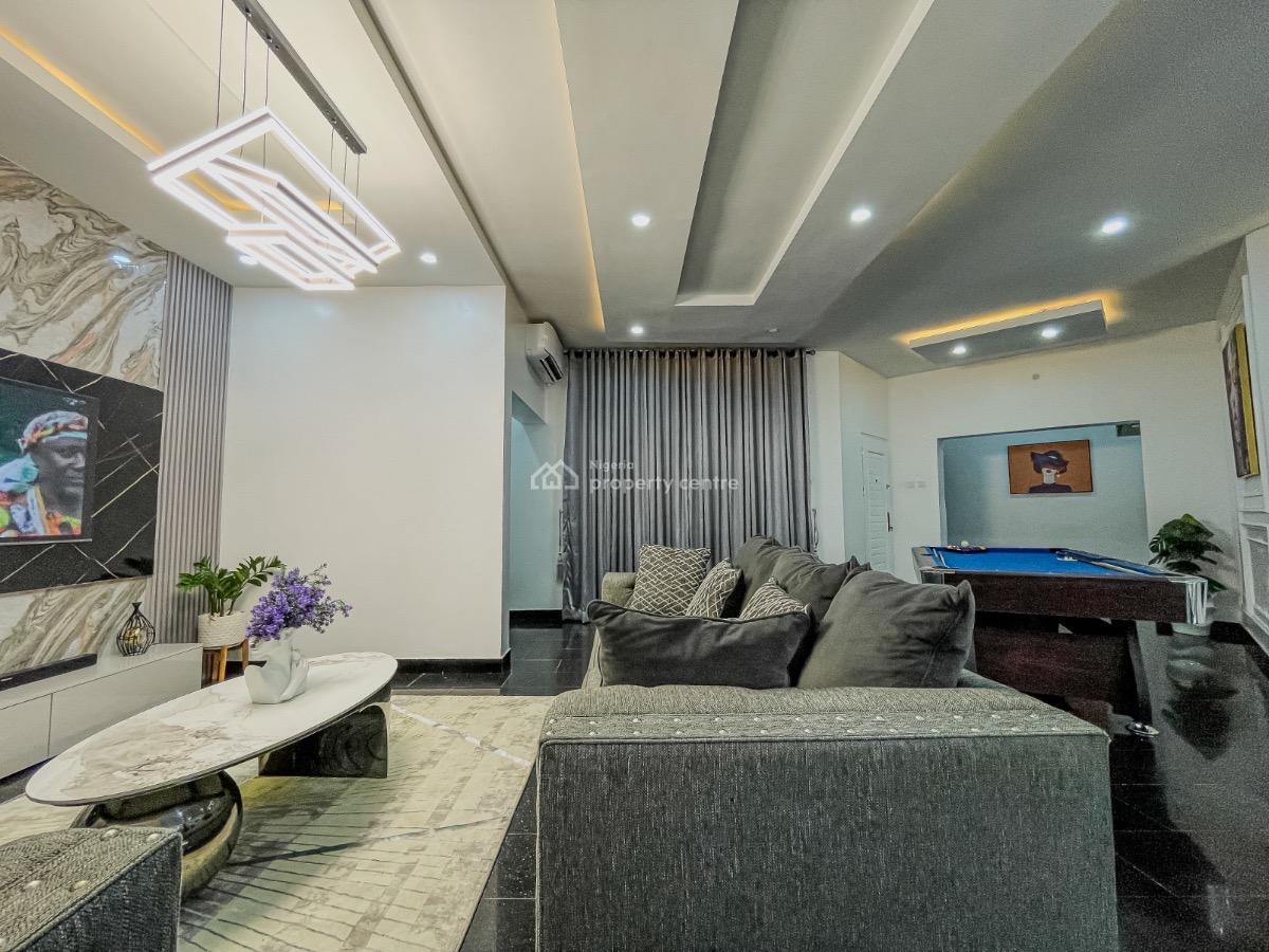 4 Units of 3 Bedroom Apartments with Swimming Pool and Snooker Board, Fatai Idowu Arobieke, Off Admiralty Road, Lekki Phase 1, Lekki, Lagos, Flat / Apartment Short Let