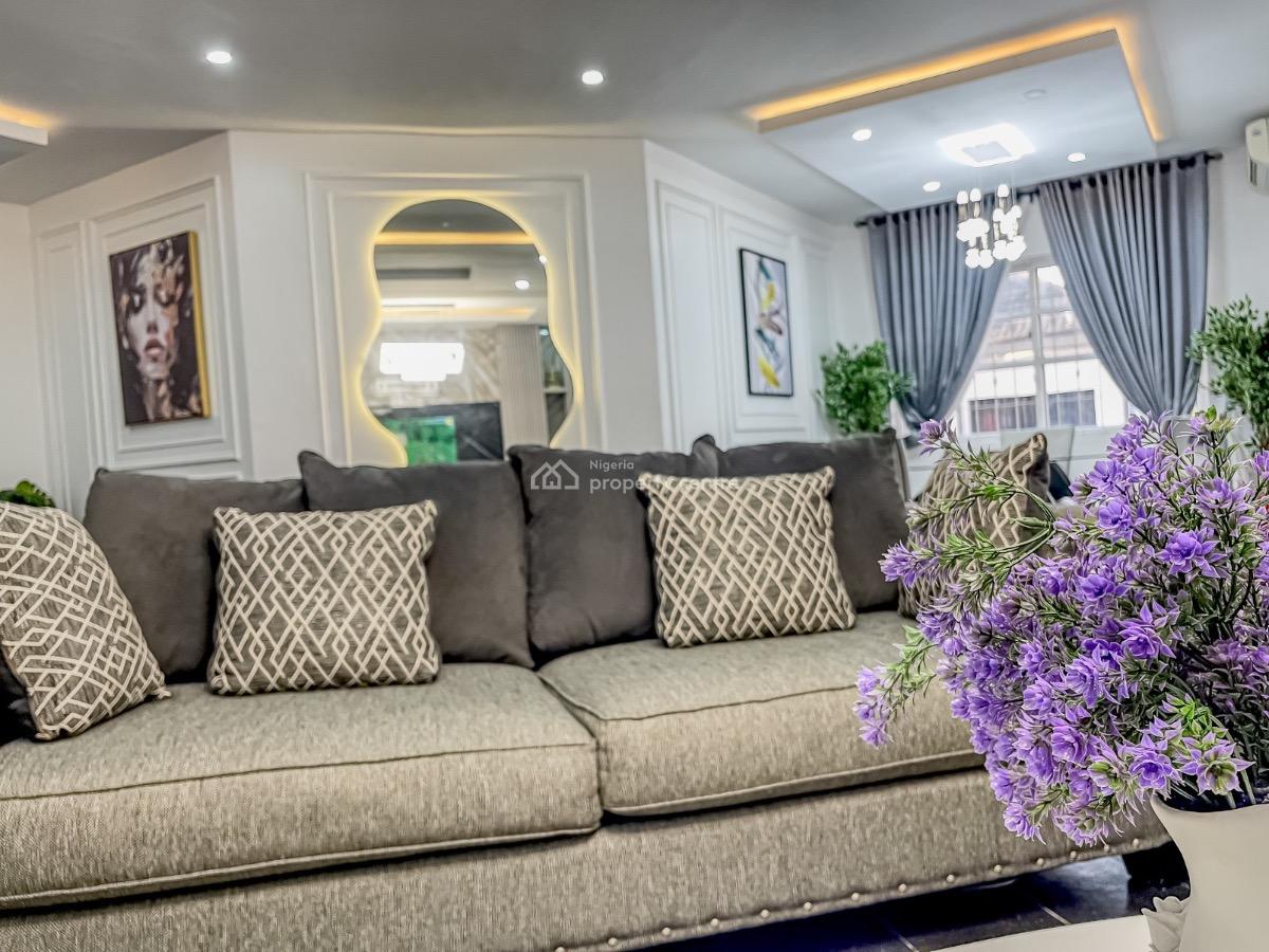 4 Units of 3 Bedroom Apartments with Swimming Pool and Snooker Board, Fatai Idowu Arobieke, Off Admiralty Road, Lekki Phase 1, Lekki, Lagos, Flat / Apartment Short Let