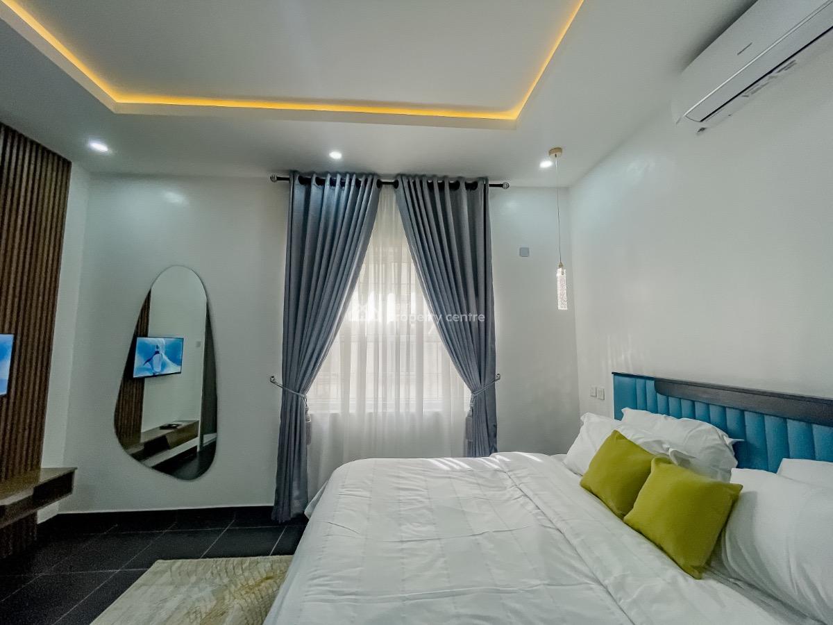 4 Units of 3 Bedroom Apartments with Swimming Pool and Snooker Board, Fatai Idowu Arobieke, Off Admiralty Road, Lekki Phase 1, Lekki, Lagos, Flat / Apartment Short Let