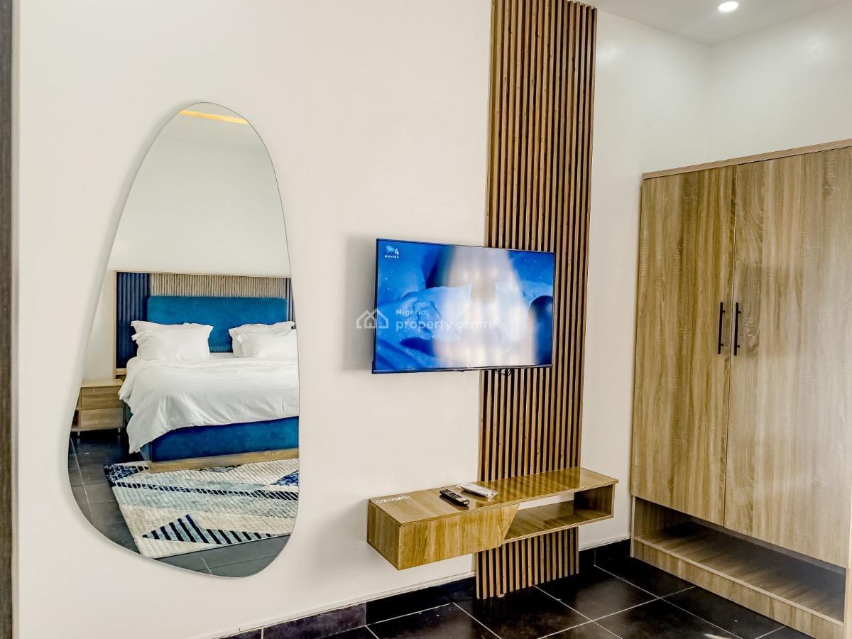 4 Units of 3 Bedroom Apartments with Swimming Pool and Snooker Board, Fatai Idowu Arobieke, Off Admiralty Road, Lekki Phase 1, Lekki, Lagos, Flat / Apartment Short Let