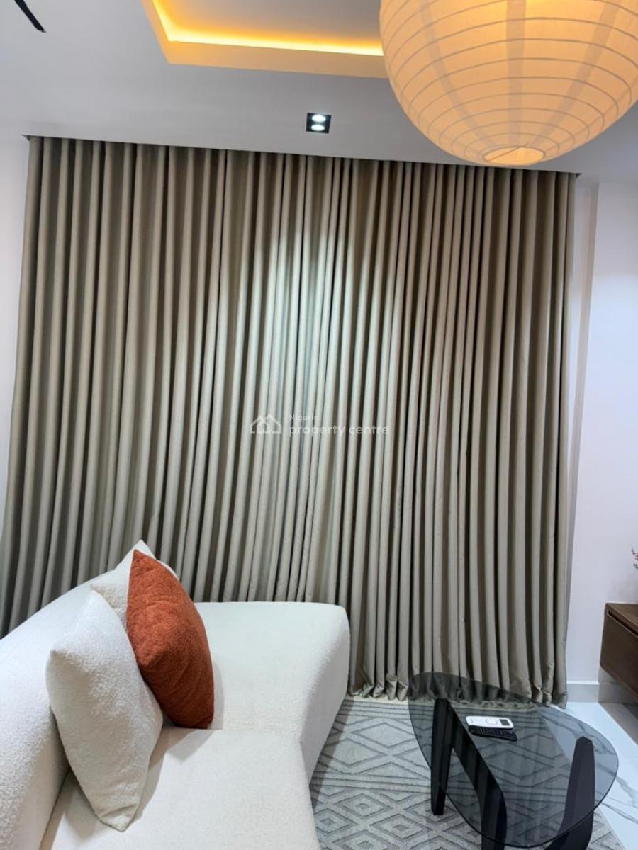 Luxuriously Furnished One Bed in a Nice Estate, Lekki Phase 1, Lekki, Lagos, Flat / Apartment Short Let