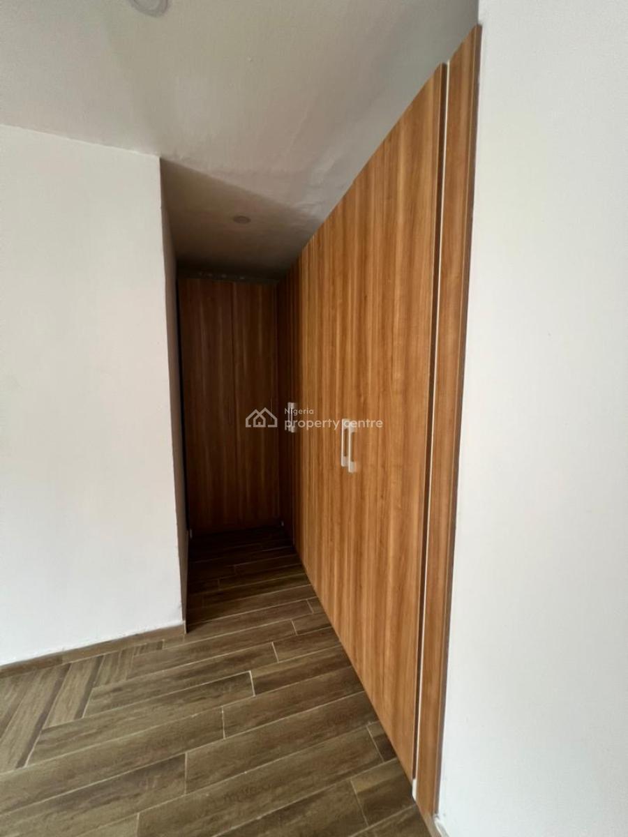 4 Bedroom with Bq, Lekki Phase 1, Lekki, Lagos, Terraced Duplex for Sale