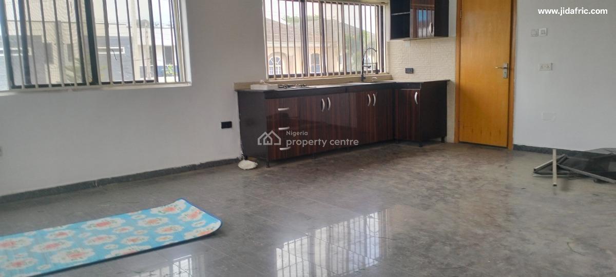 Serviced 2 Br Apartment, Lekki Phase 1, Lekki Phase 1, Lekki, Lagos, Flat / Apartment for Rent