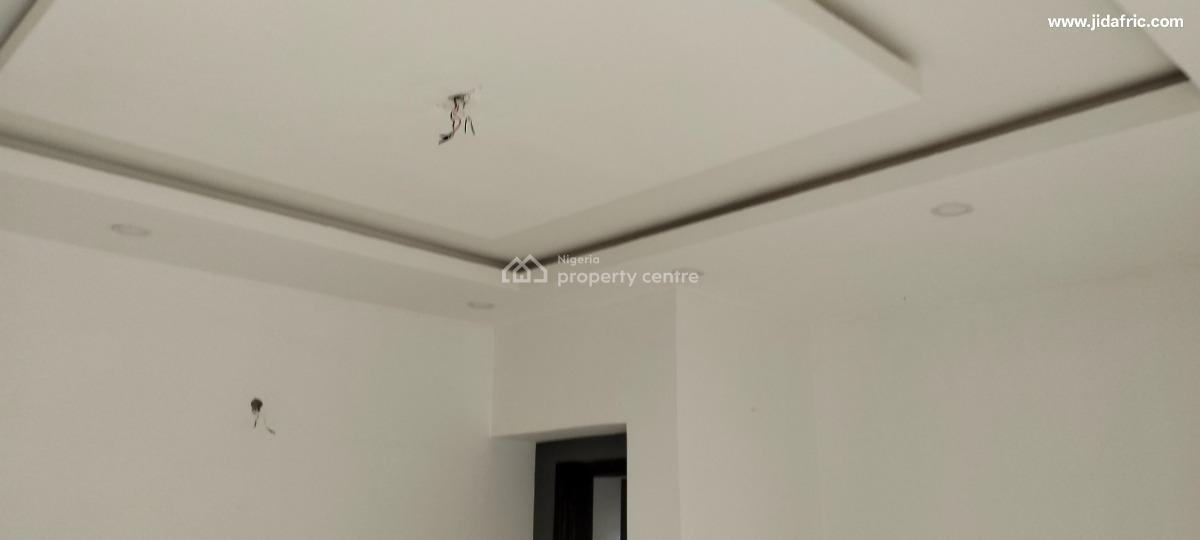 Serviced 2 Br Apartment, Lekki Phase 1, Lekki Phase 1, Lekki, Lagos, Flat / Apartment for Rent