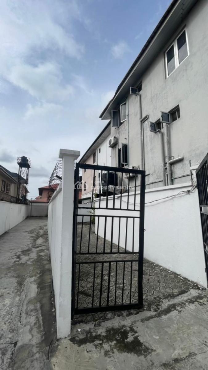 4 Bedroom Terrace Duplex, Lekki Phase 1, Lekki, Lagos, Terraced Duplex for Sale