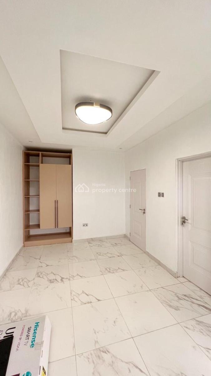 a Well Maintained Single Room in a 2 Bedroom Apartment, Lekki Garden, Ikate, Lekki, Lagos, Self Contain (single Rooms) for Rent