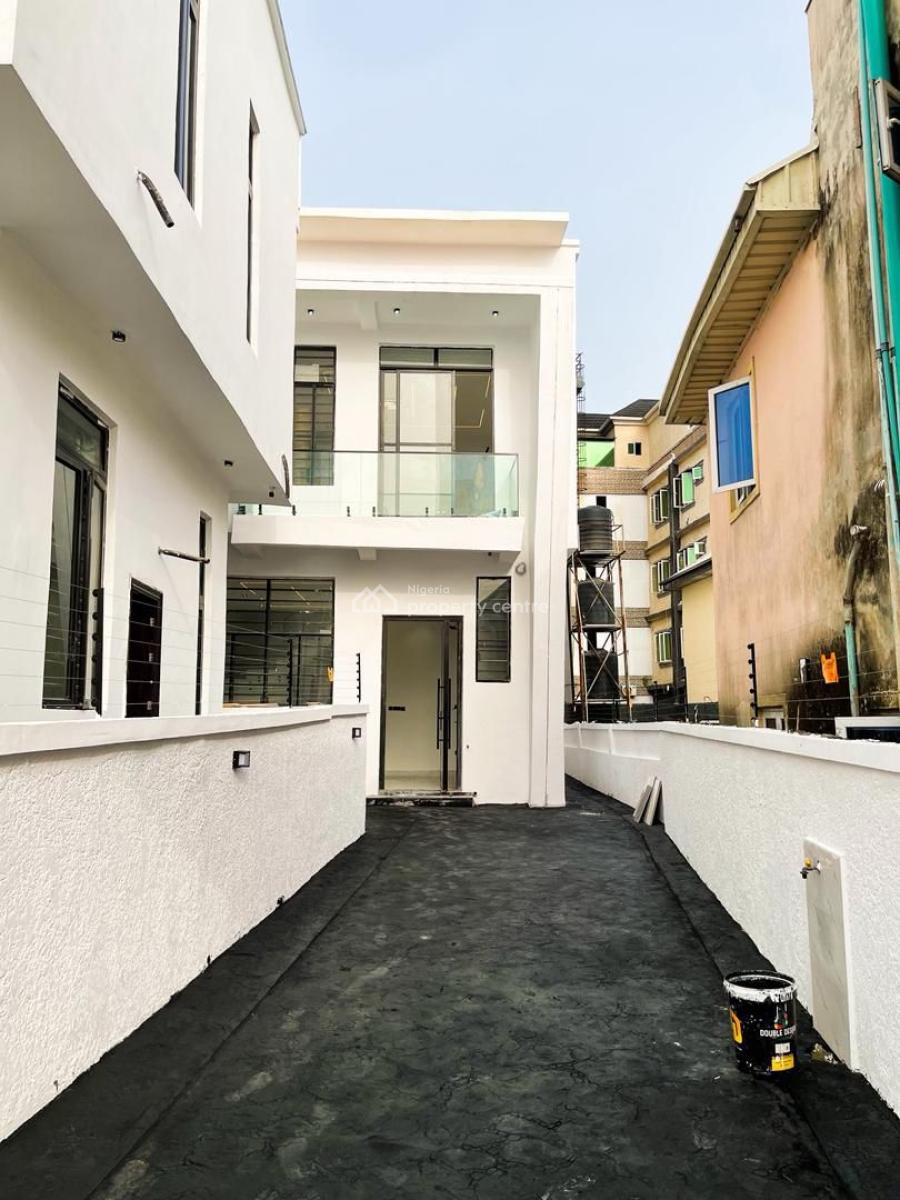 Stunning 4 Beedroom Fully Detached Duplex with a Room Bq, Sangotedo, Ajah, Lagos, Detached Duplex for Sale