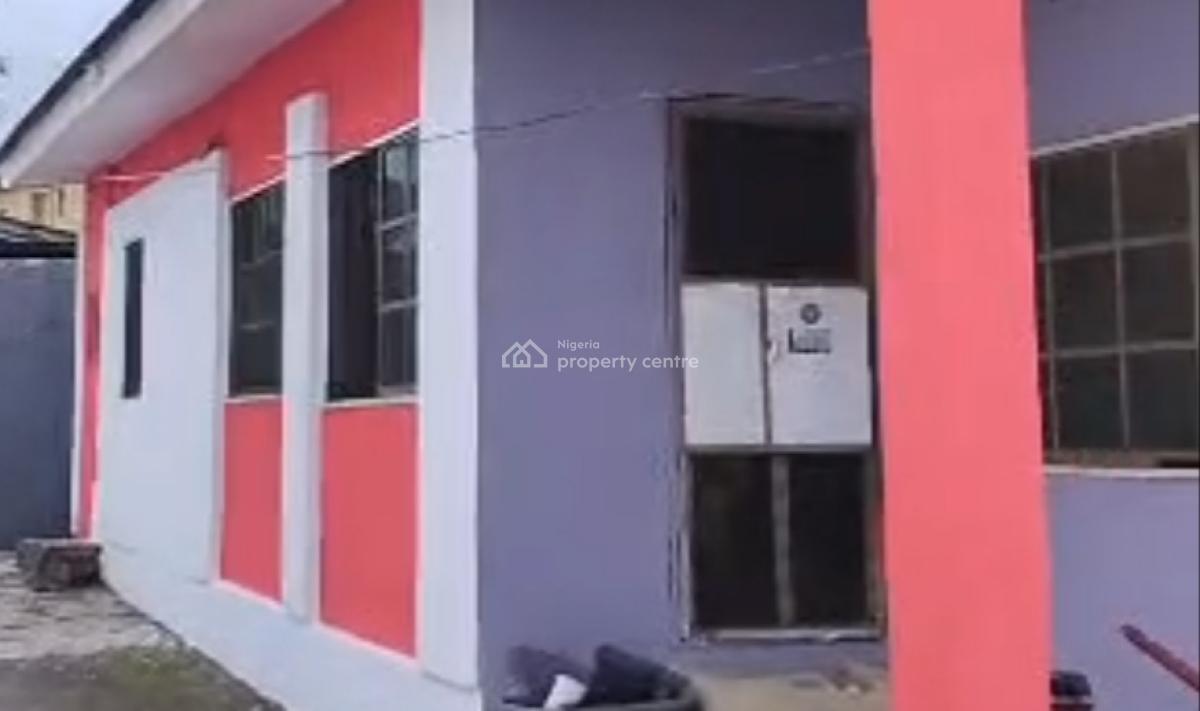 Blocks of 7flats= 4nos of 3bed, 2nos of 2bed, 1miniflat on 911sqm Land, Off Ikotun - Igando Road, Ikotun, Lagos, Block of Flats for Sale