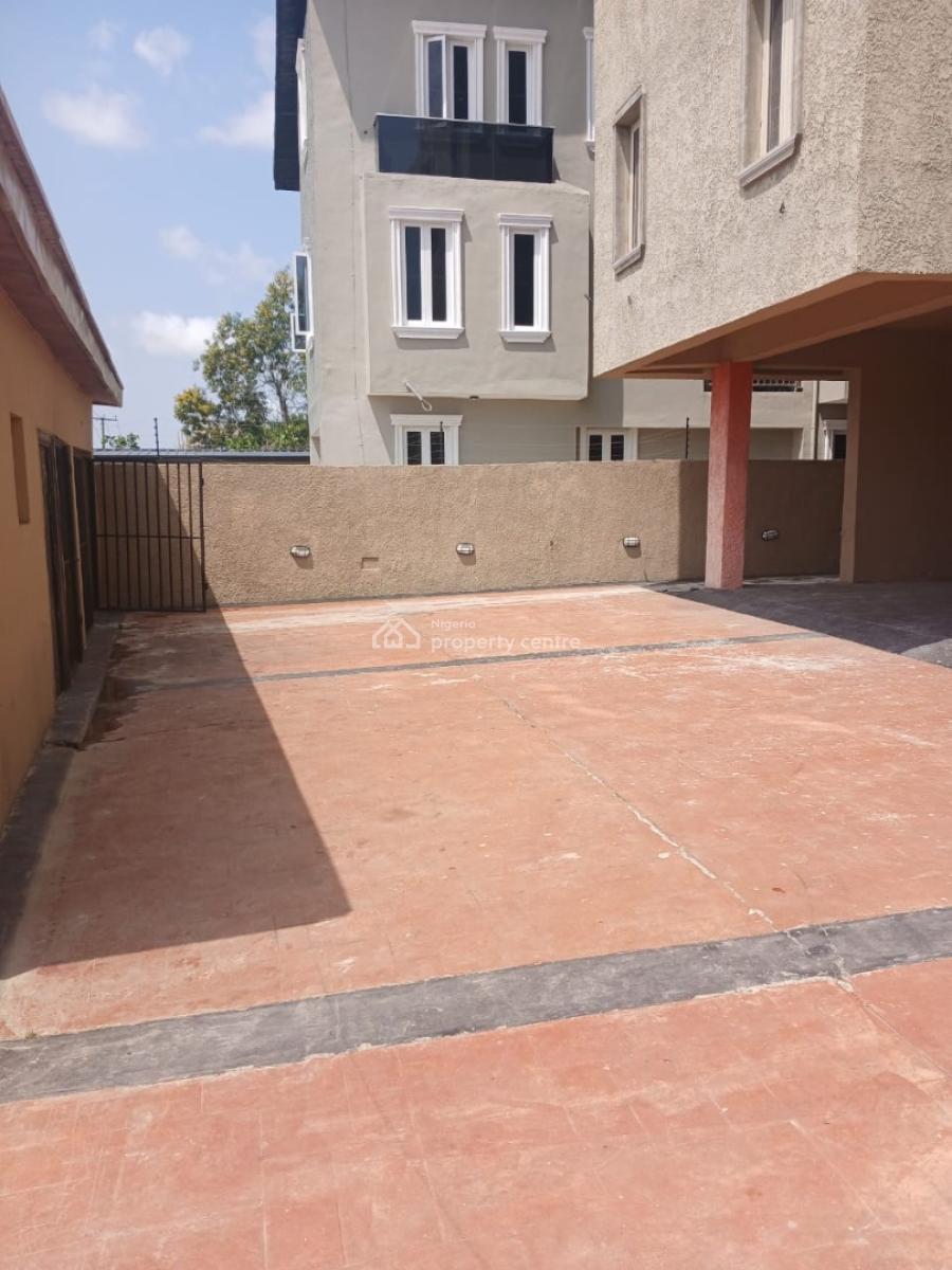 Brand New 3 Bedroom Apartment with Bq, Monastery Road, Sangotedo, Ajah, Lagos, Flat / Apartment for Rent