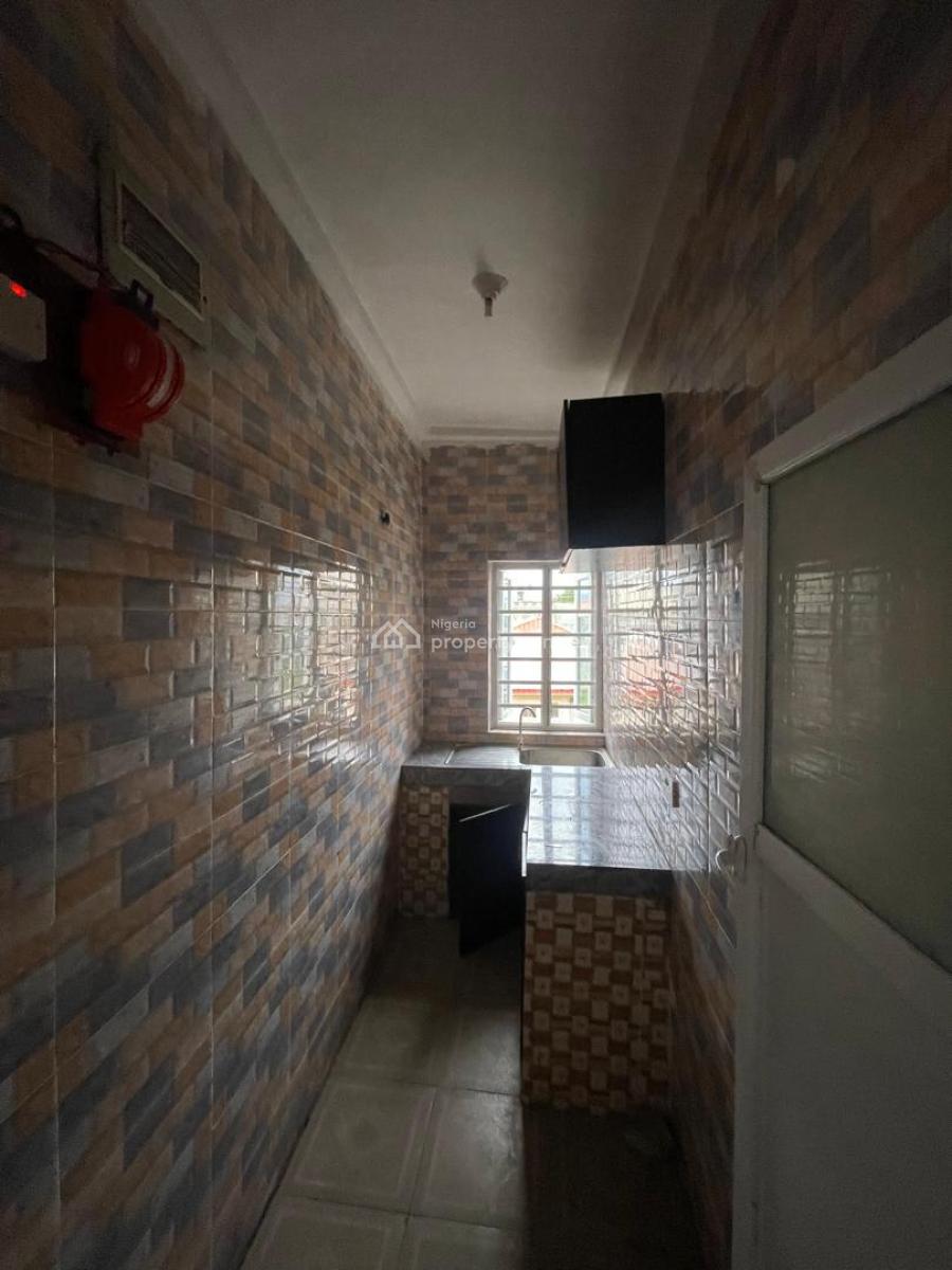 Spacious Upstairs  Miniflat at Sango Tedo { Video}, Miracle Avenue Estate, Sangotedo, Ajah, Lagos, Mini Flat (room and Parlour) for Rent