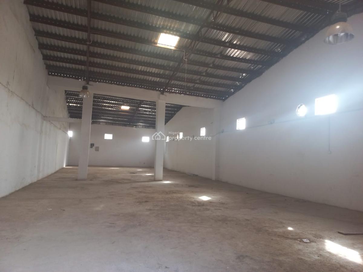 300sqms Warehouse with Good Headroom, Kubwa, Abuja, Warehouse for Rent