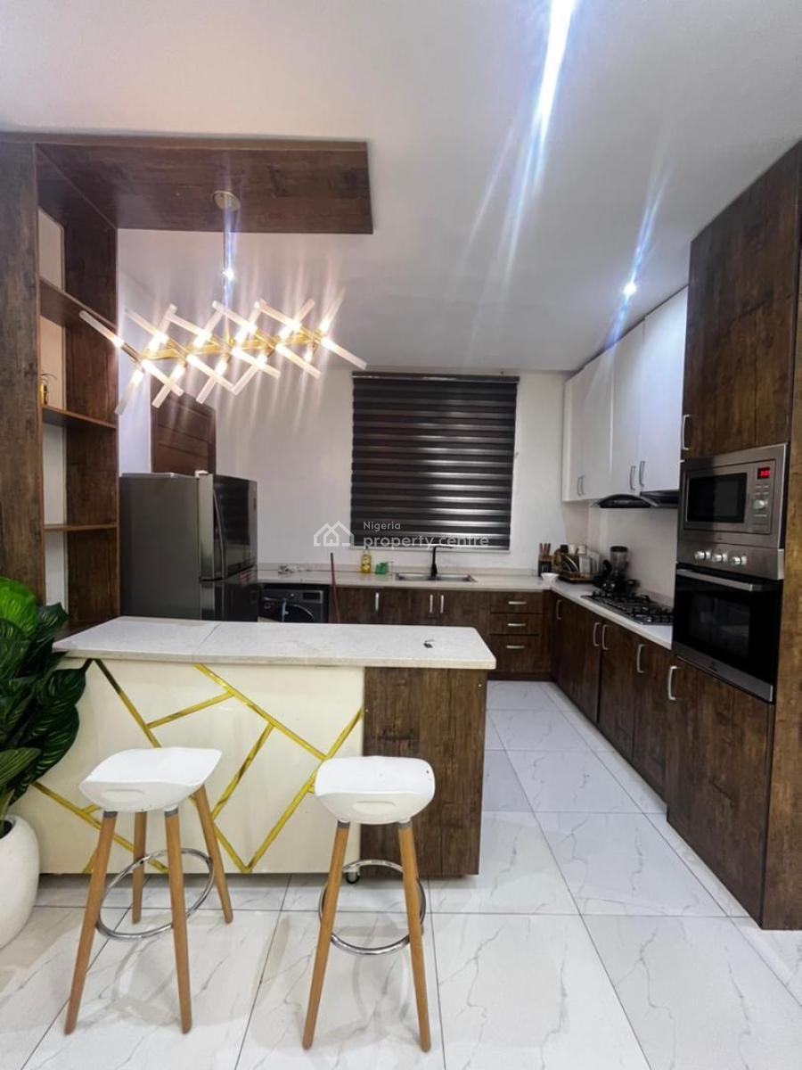 Fully Furnished and Serviced Estate: Brand New with Stable Power, Ologolo, Lekki, Lagos, Flat / Apartment for Rent