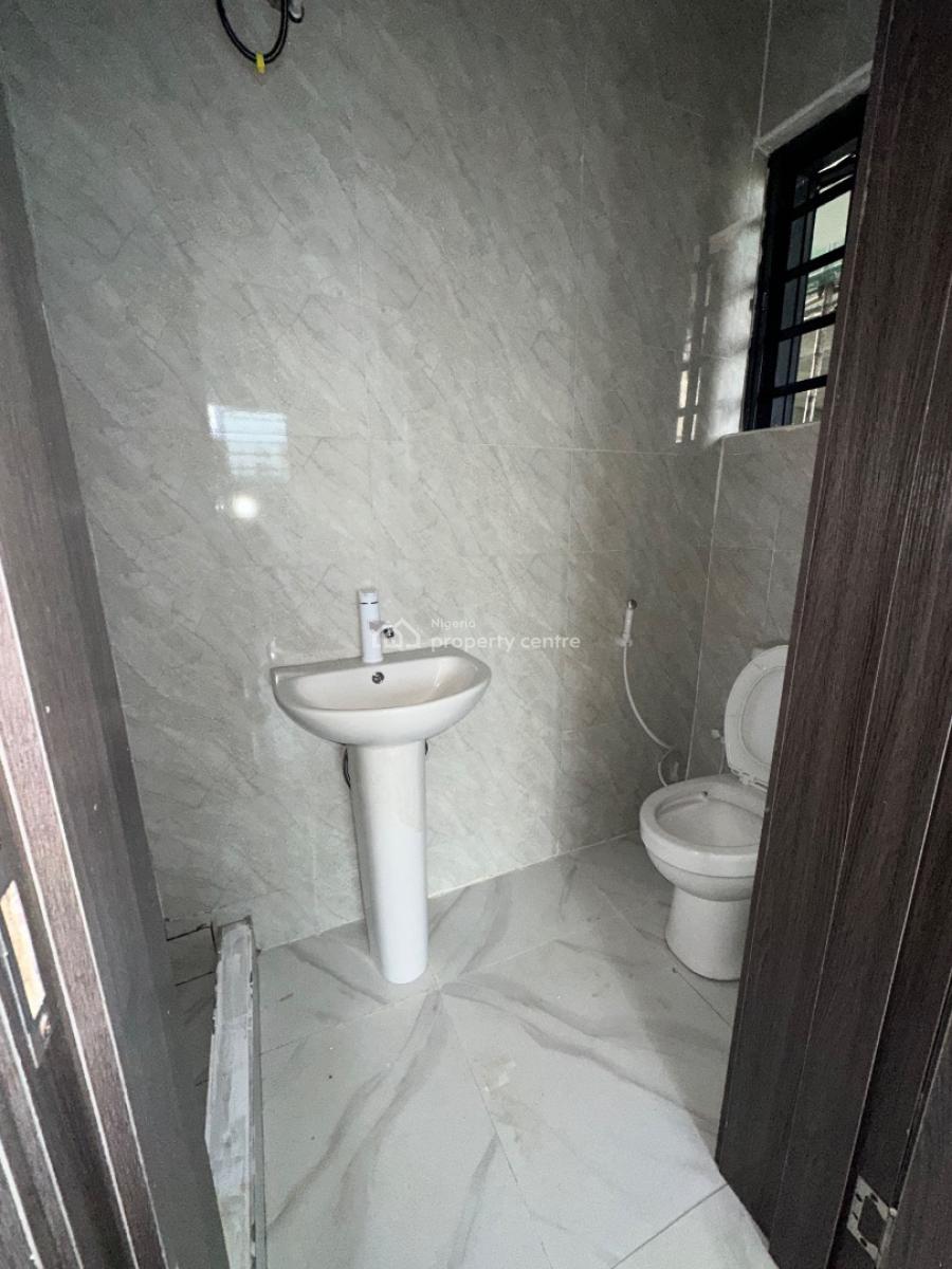 Specious Mini Flat, Atlantic View Estate New Road Alpha Beach, Lekki, Lagos, Mini Flat (room and Parlour) for Rent