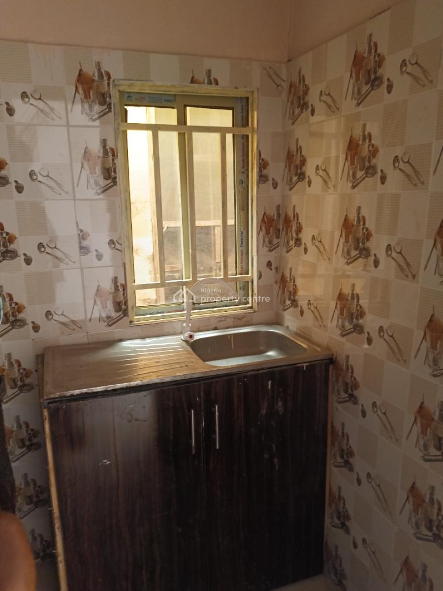 Standard Self-contain in Kubwa, 2/2 Kubwa, Kubwa, Abuja, Self Contain (single Rooms) for Rent