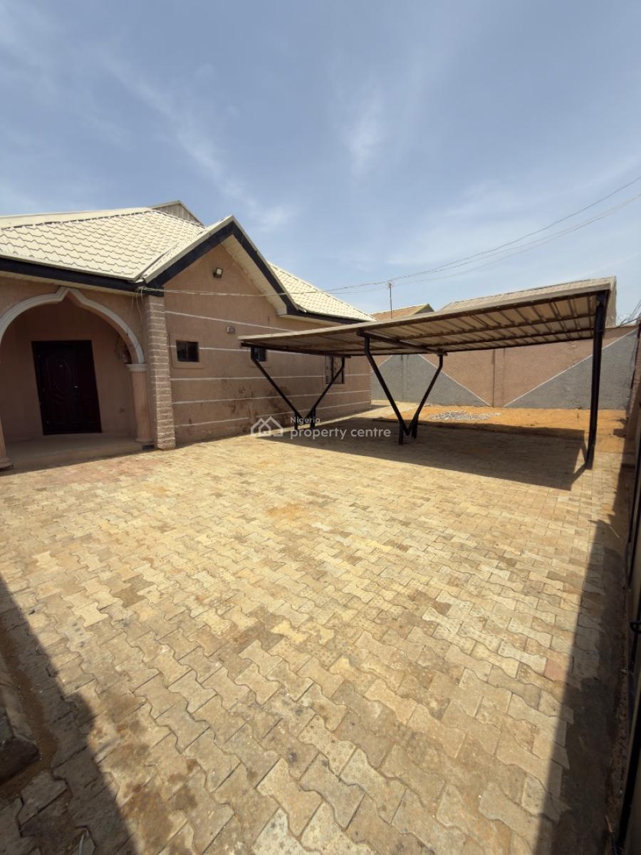 3 Bedroom Bungalow, Rigachikun, Kaduna North, Kaduna, Detached Bungalow for Sale