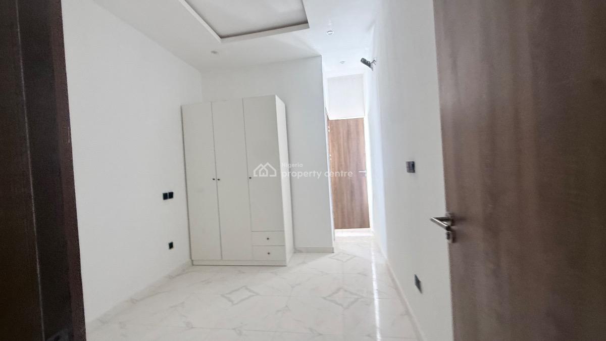 Luxury 4 Bedroom Terrace Duplex, Ikota, Lekki, Lagos, Terraced Duplex for Sale