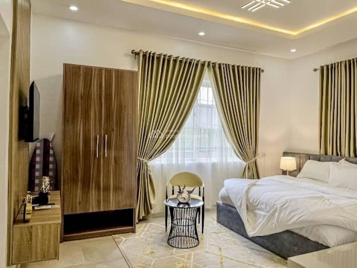 Beautiful Studio Apartment with Swimming Pool, Fatai Idowu Arobieke, Off Admiralty Road, Lekki Phase 1, Lekki, Lagos, Self Contain (single Rooms) Short Let
